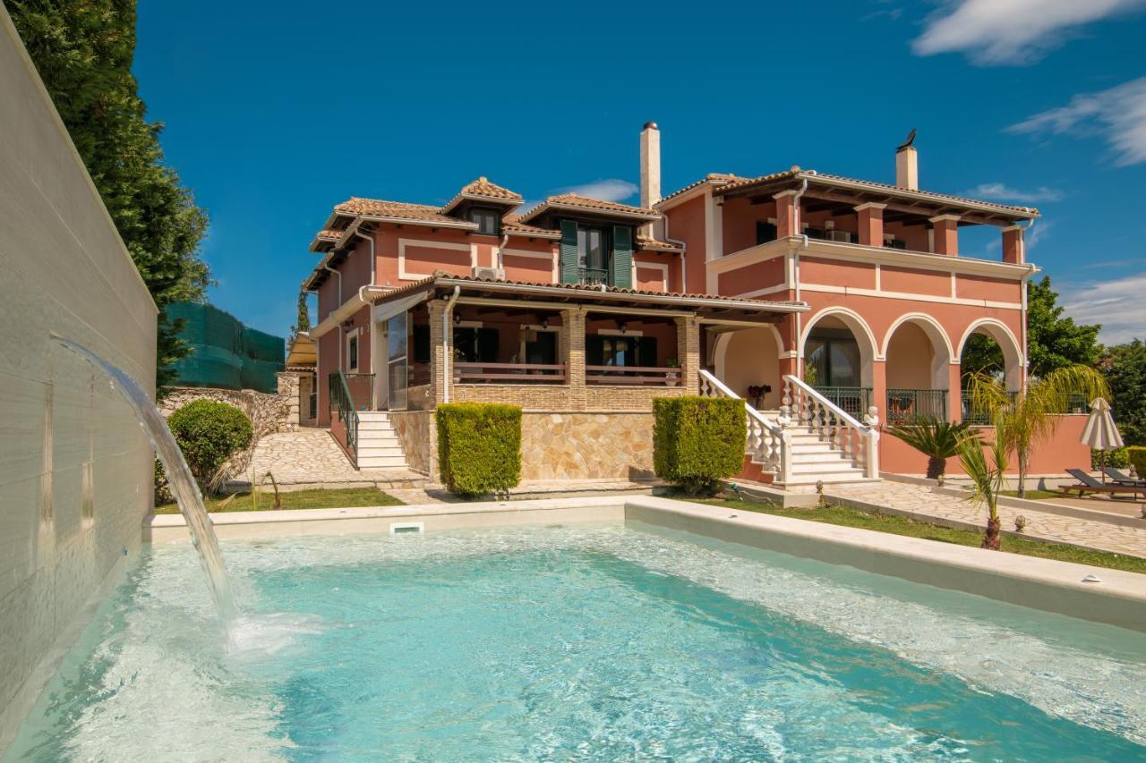 Amalthia Villa Mouzákion Exterior photo