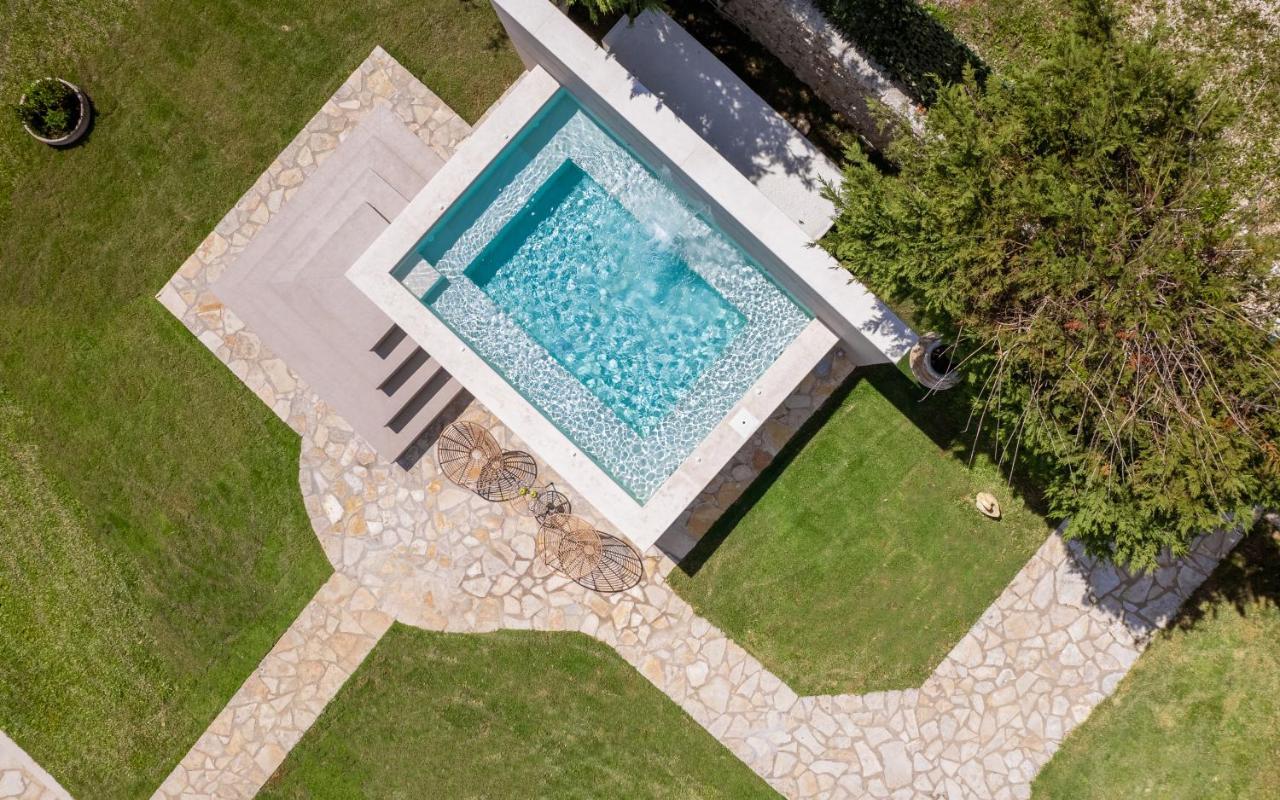Amalthia Villa Mouzákion Exterior photo