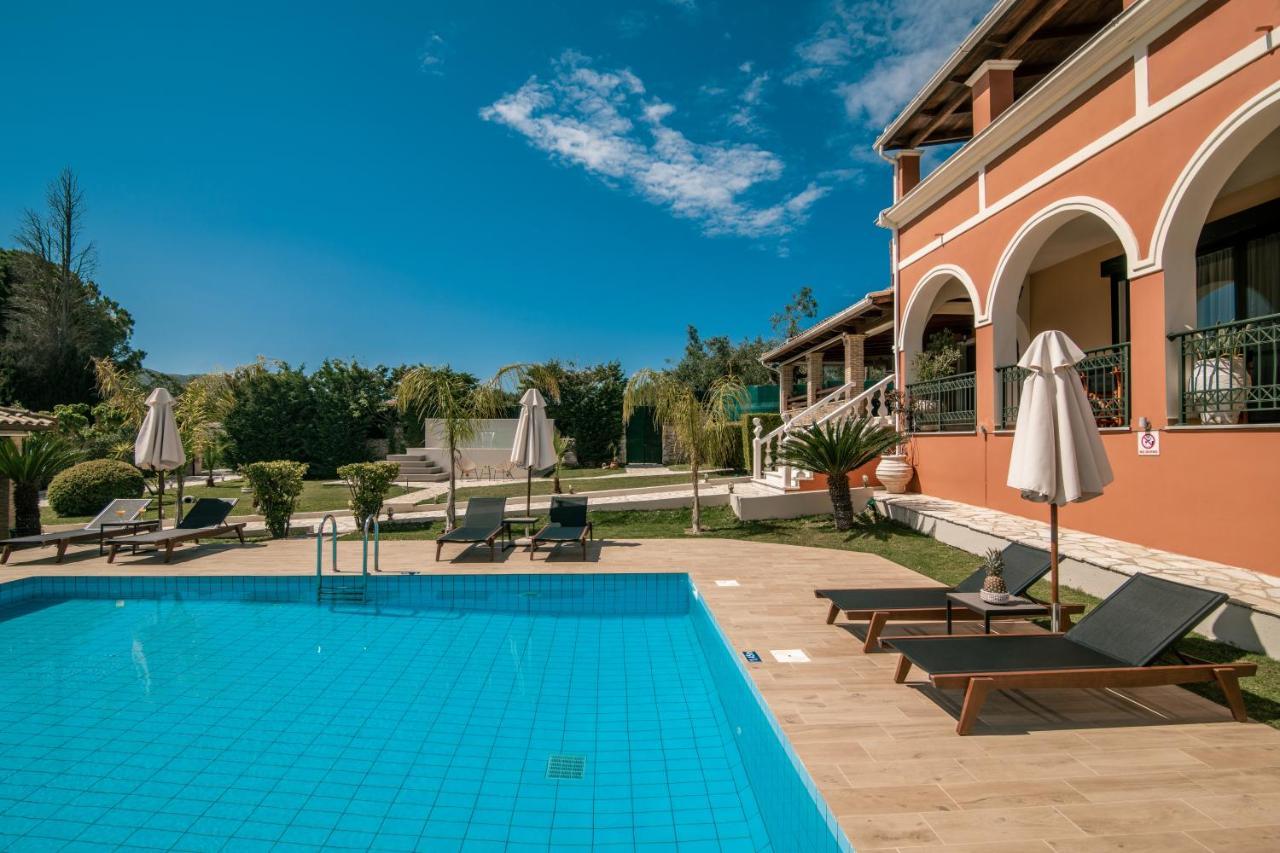 Amalthia Villa Mouzákion Exterior photo
